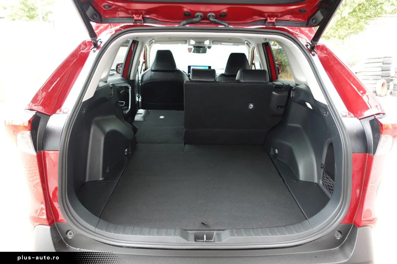 TOYOTA RAV 4 2.5 Hybrid Lounge Allrad 5J Garantie
