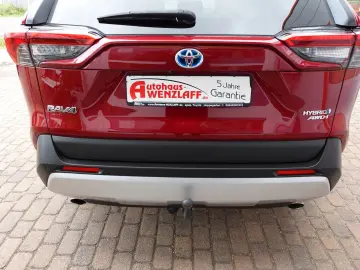 TOYOTA RAV 4 2.5 Hybrid Lounge Allrad 5J Garantie