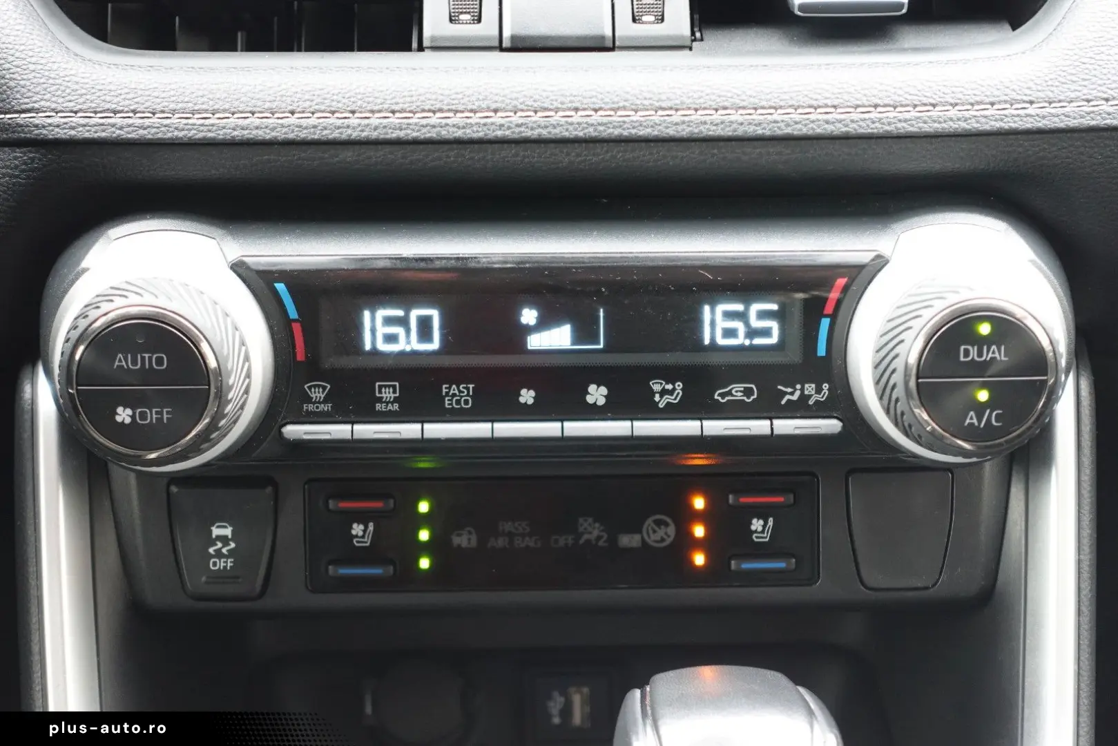 TOYOTA RAV 4 2.5 Hybrid Lounge Allrad 5J Garantie