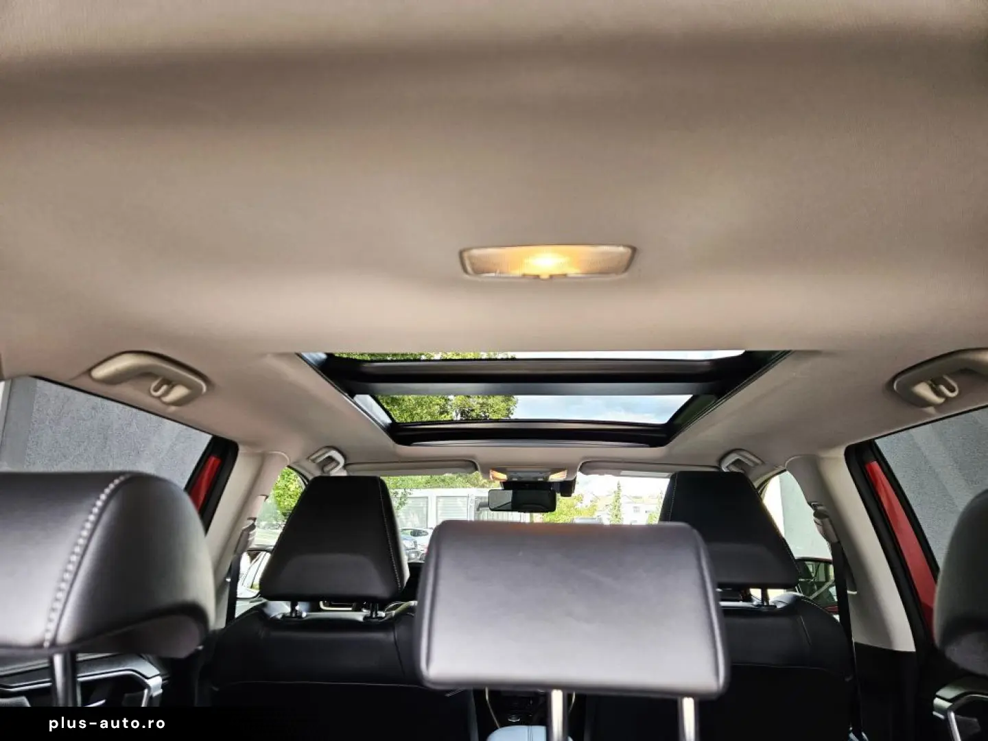 TOYOTA RAV 4 2.5 4x4 Hybrid Lounge AHK abnehmbar