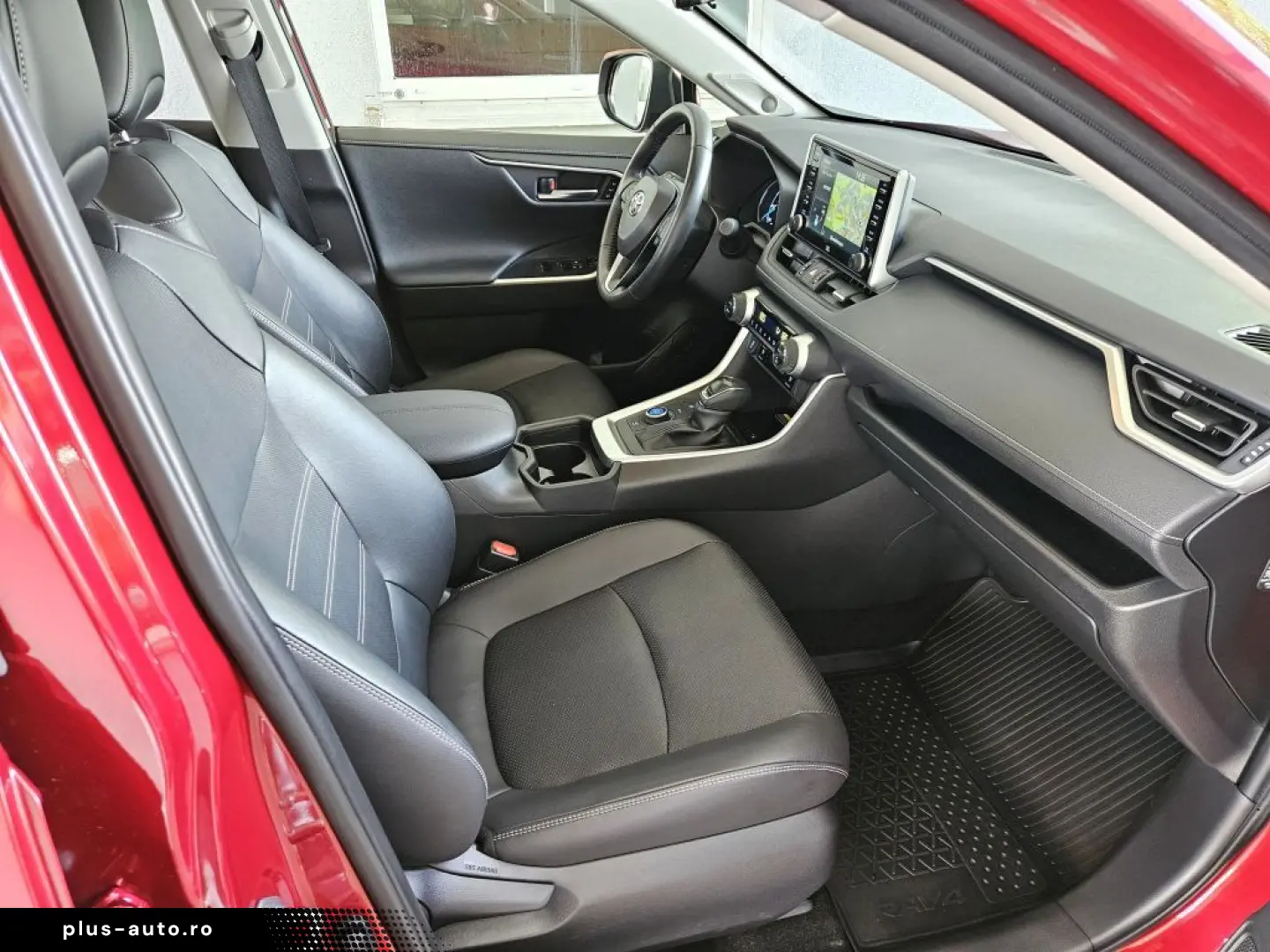 TOYOTA RAV 4 2.5 4x4 Hybrid Lounge AHK abnehmbar