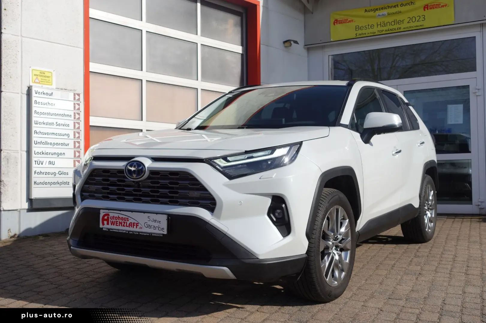 TOYOTA RAV 4 2.5 Hybrid Lounge Allrad 5J Garantie