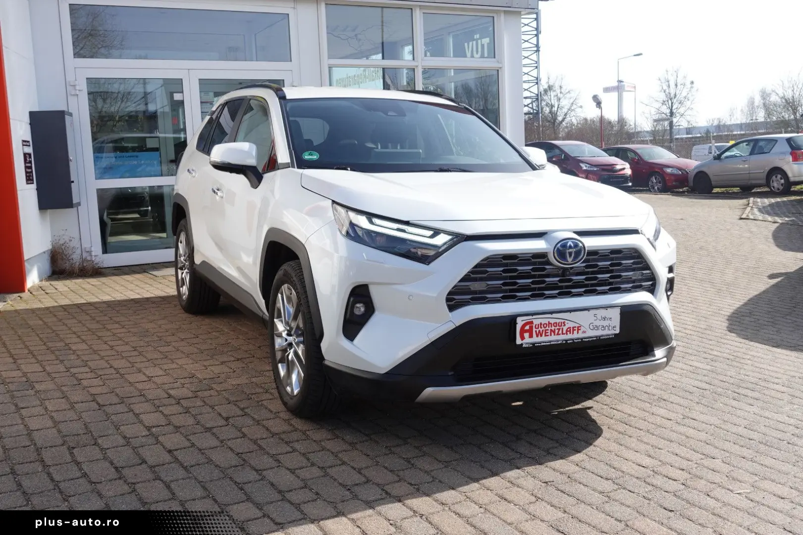 TOYOTA RAV 4 2.5 Hybrid Lounge Allrad 5J Garantie