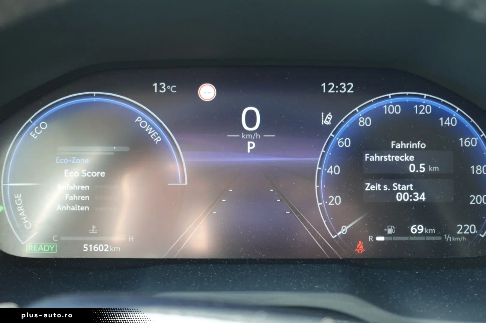 TOYOTA RAV 4 2.5 Hybrid Lounge Allrad 5J Garantie