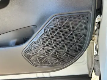 TOYOTA RAV 4 Hybrid 4x4 Style Selection Navi Soundsyste