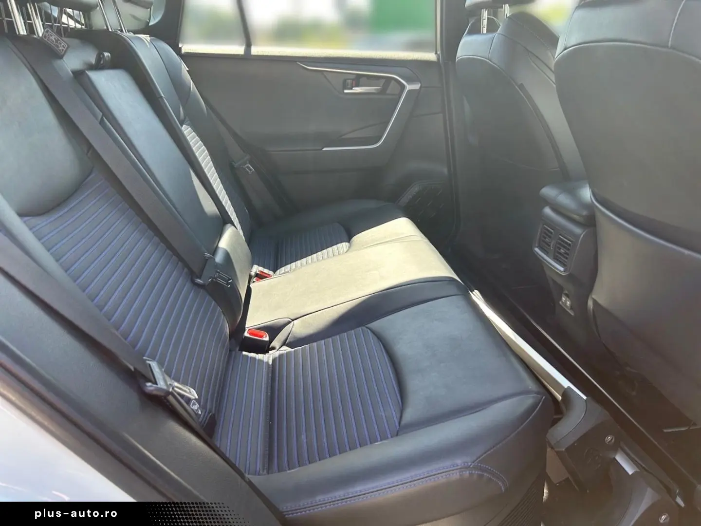TOYOTA RAV 4 Hybrid 4x4 Style Selection Navi Soundsyste
