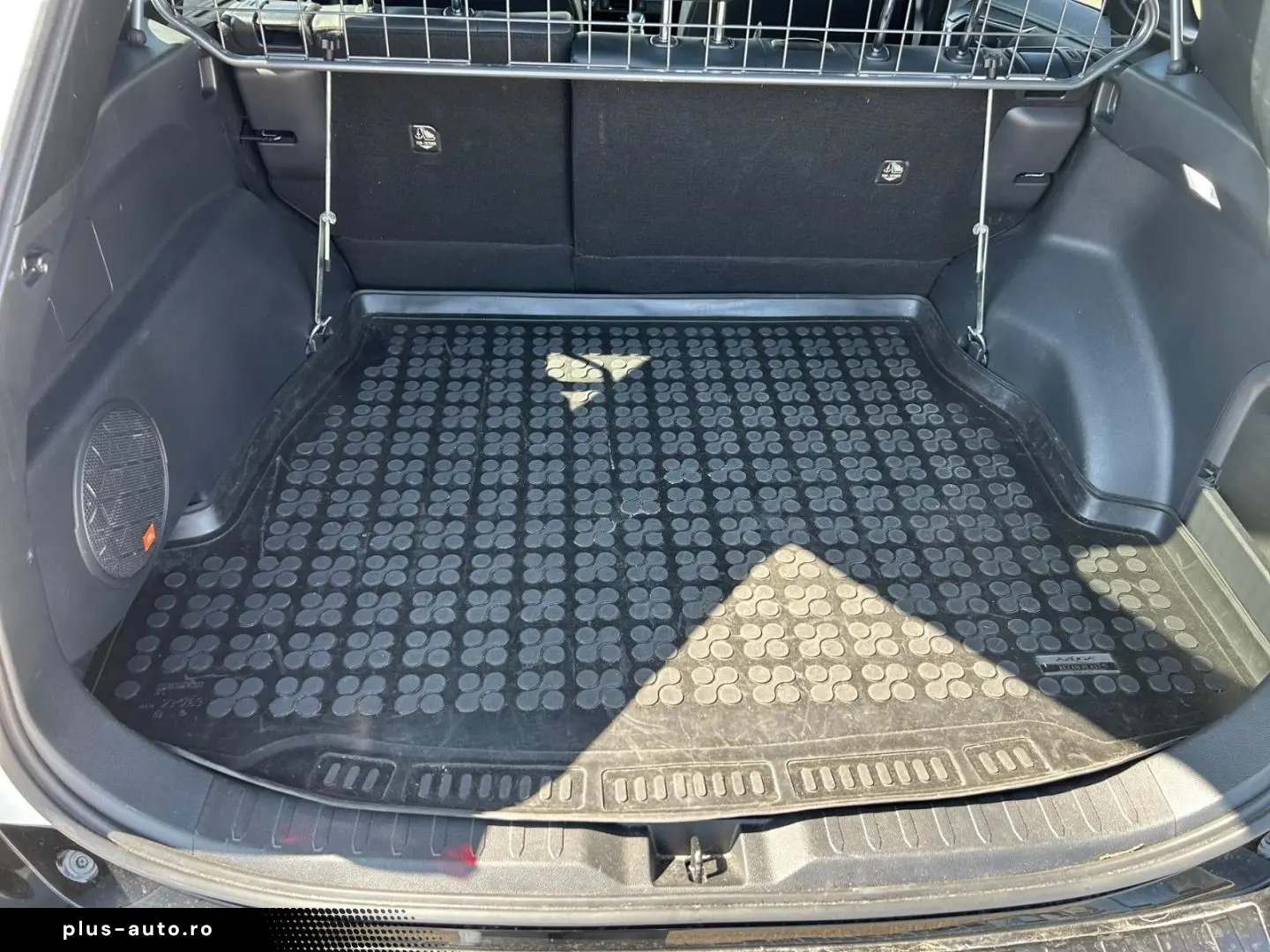 TOYOTA RAV 4 Hybrid 4x4 Style Selection Navi Soundsyste