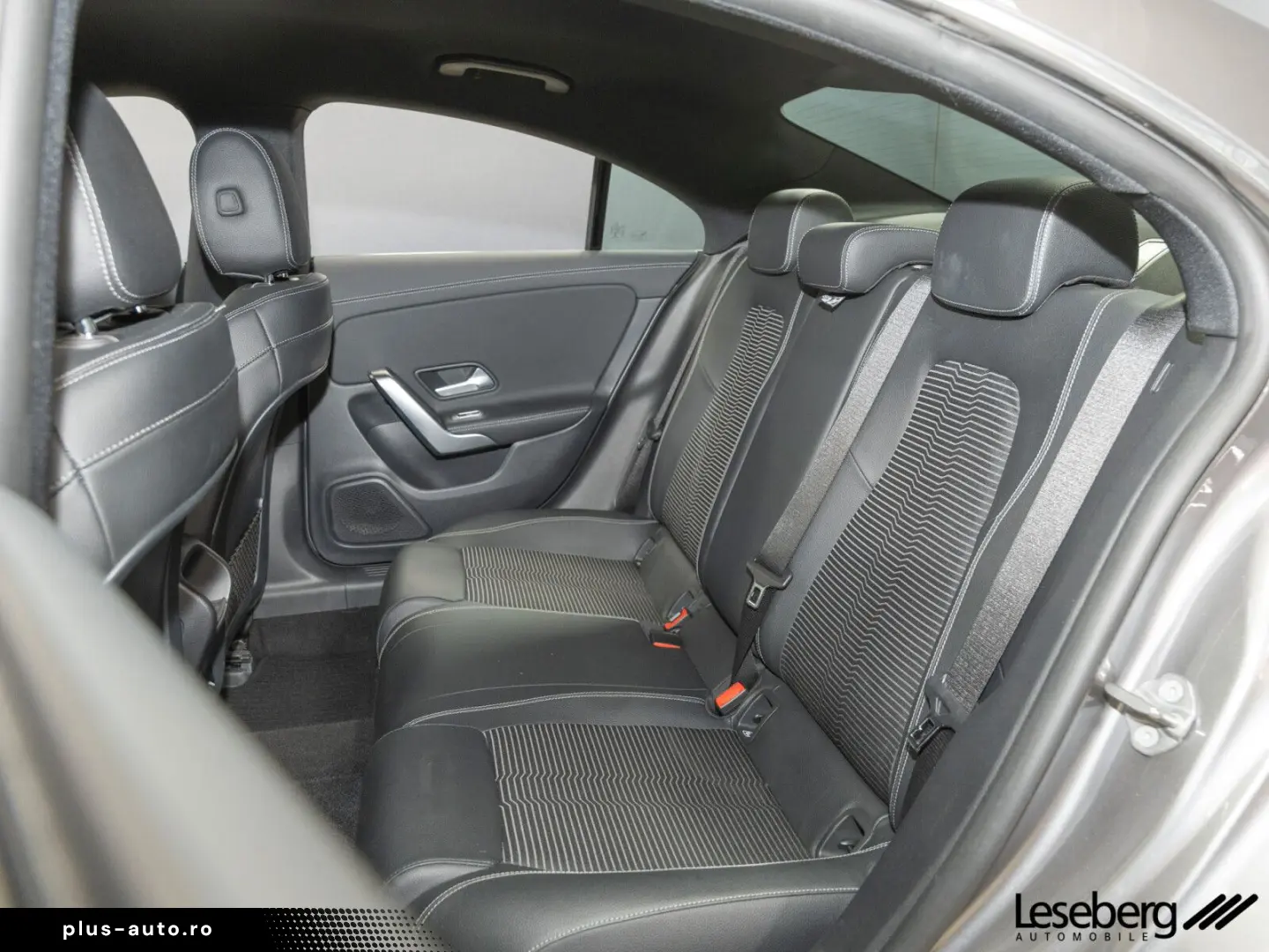 MERCEDES-BENZ CLA 200 Coupé Progressive LED Navi Klima DAB
