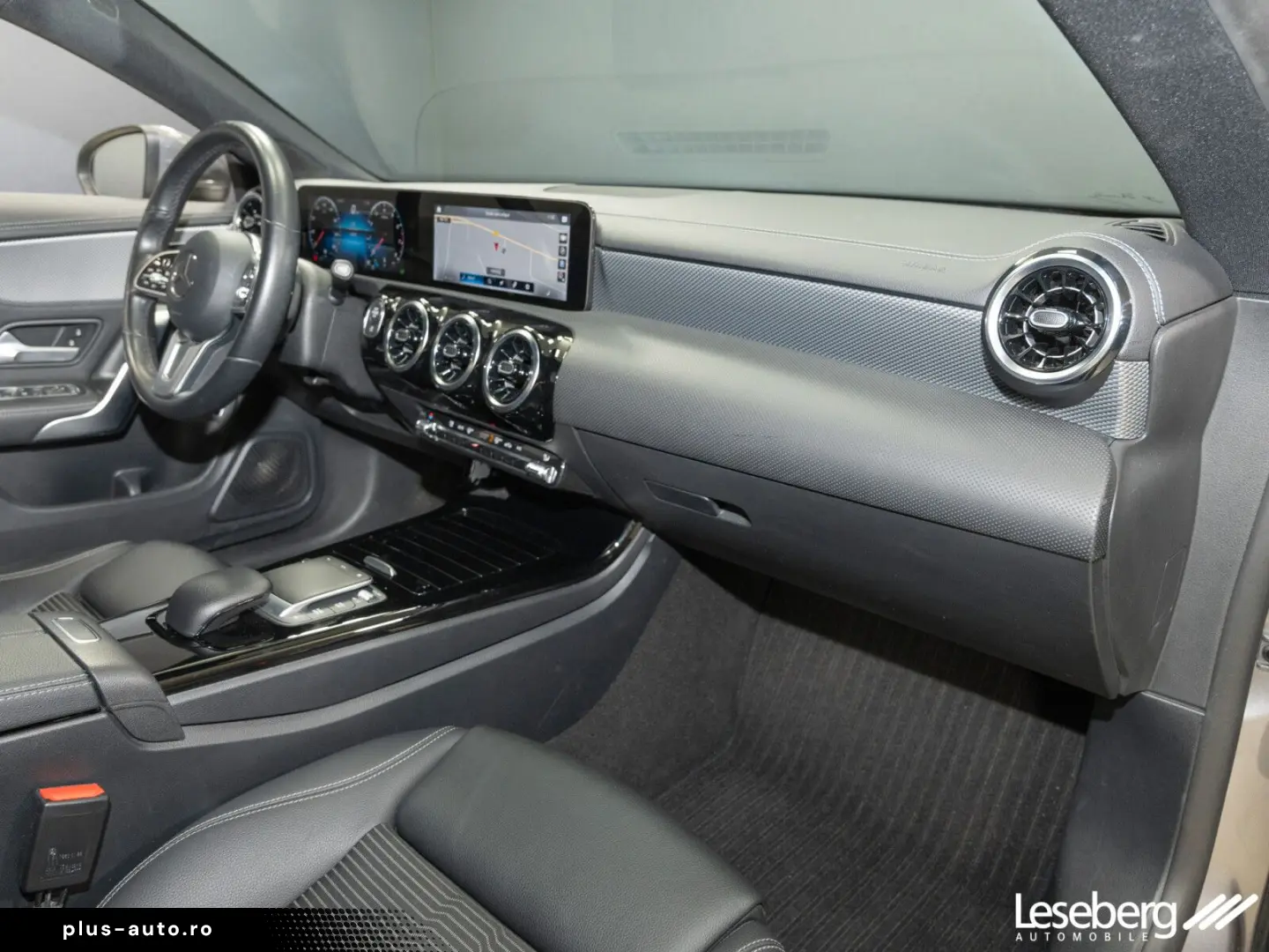 MERCEDES-BENZ CLA 200 Coupé Progressive LED Navi Klima DAB