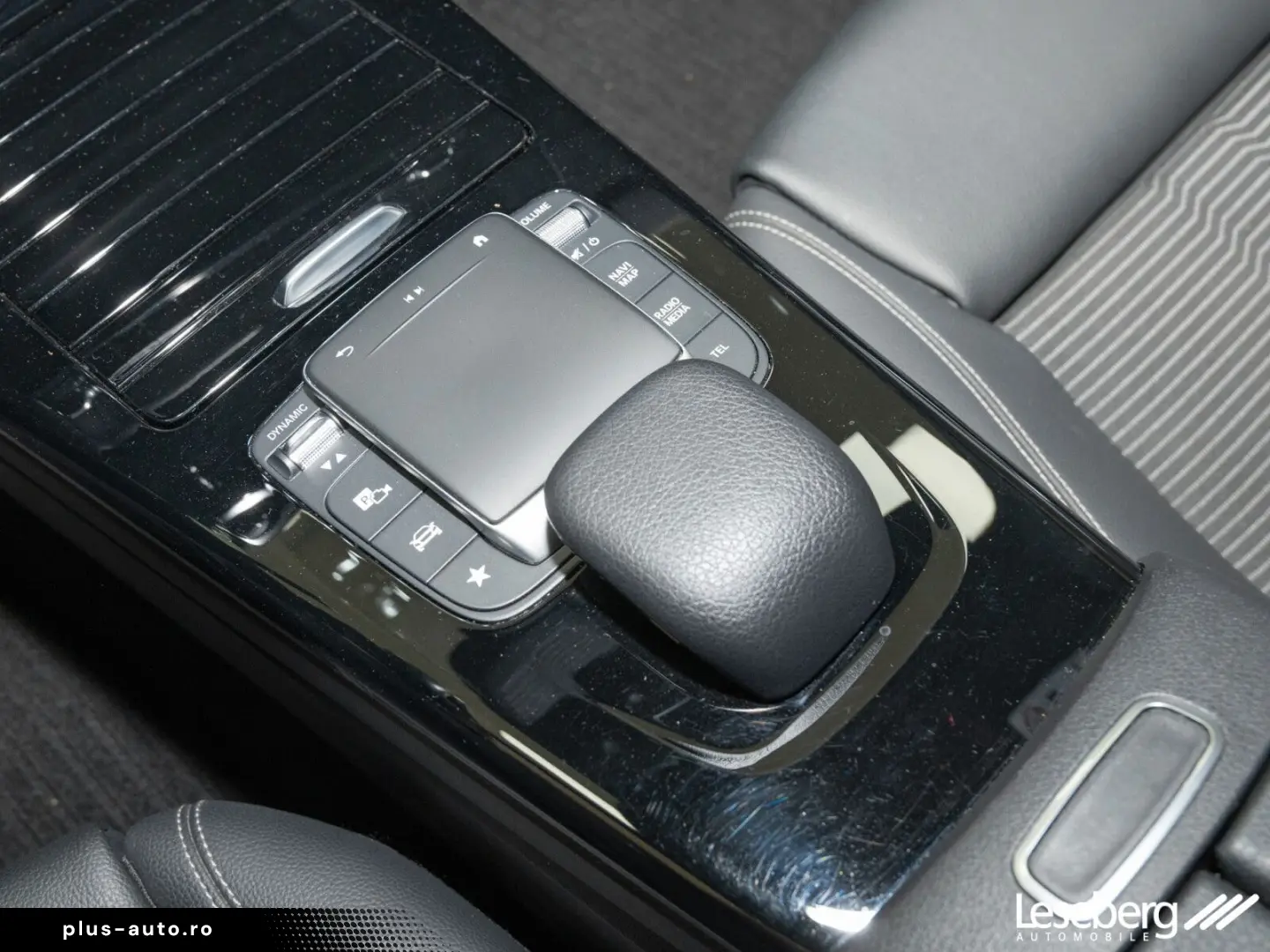 MERCEDES-BENZ CLA 200 Coupé Progressive LED Navi Klima DAB