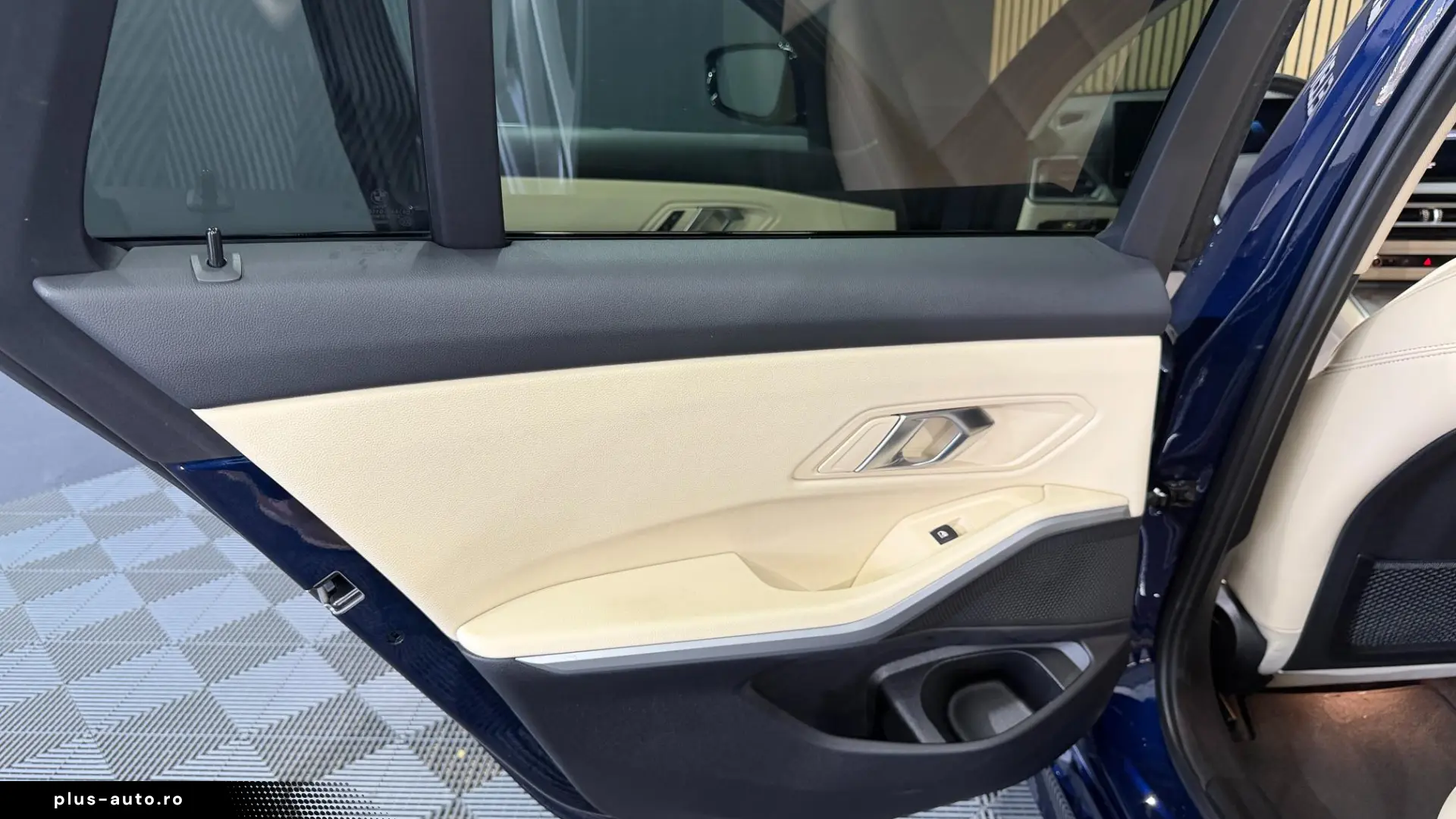 BMW 320E TOURING