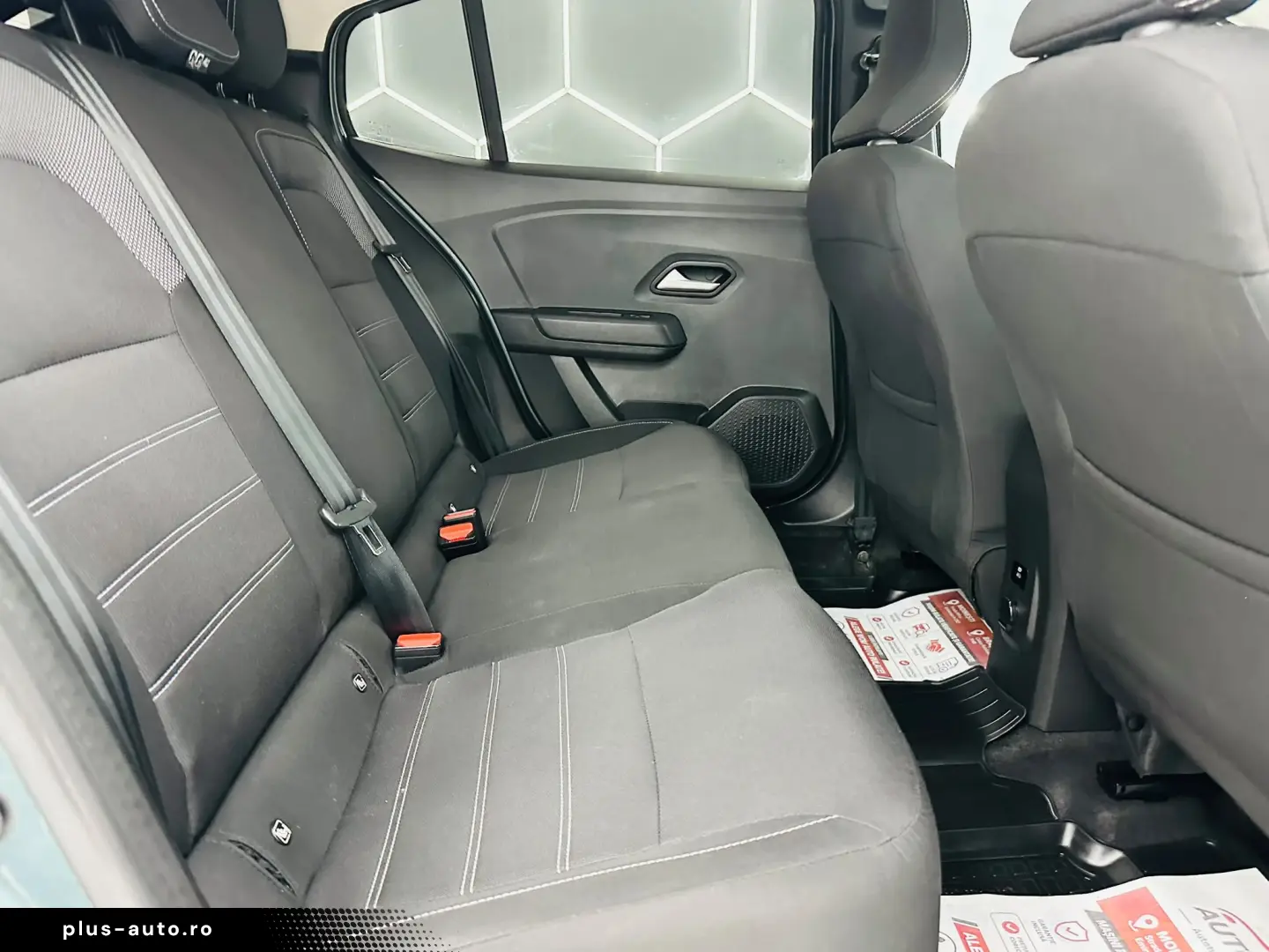 DACIA Logan 2024 — imagine 7