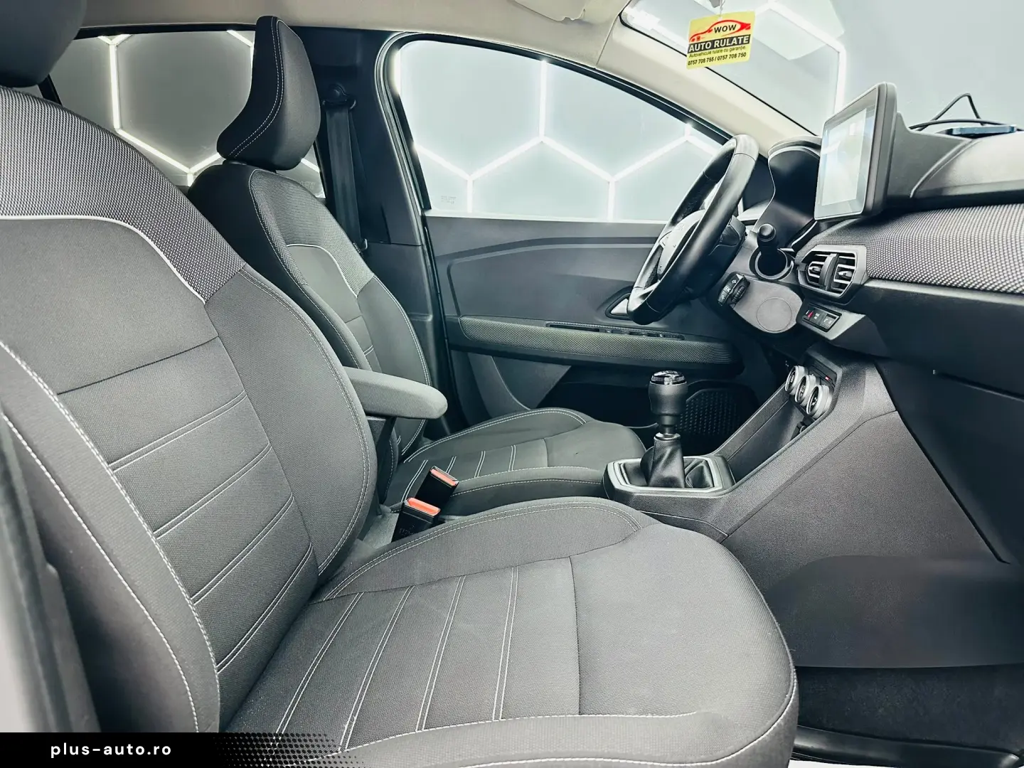 DACIA Logan 2024 — imagine 17