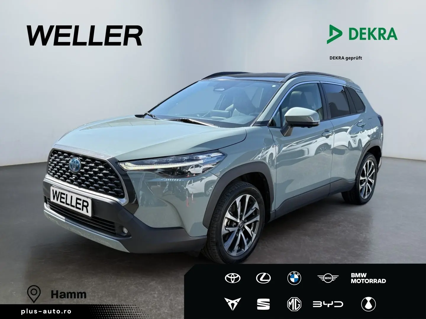TOYOTA Corolla Cross 2.0 Hybrid AWD Lounge  Pano 360 JB