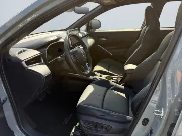 TOYOTA Corolla Cross 2.0 Hybrid AWD Lounge  Pano 360 JB