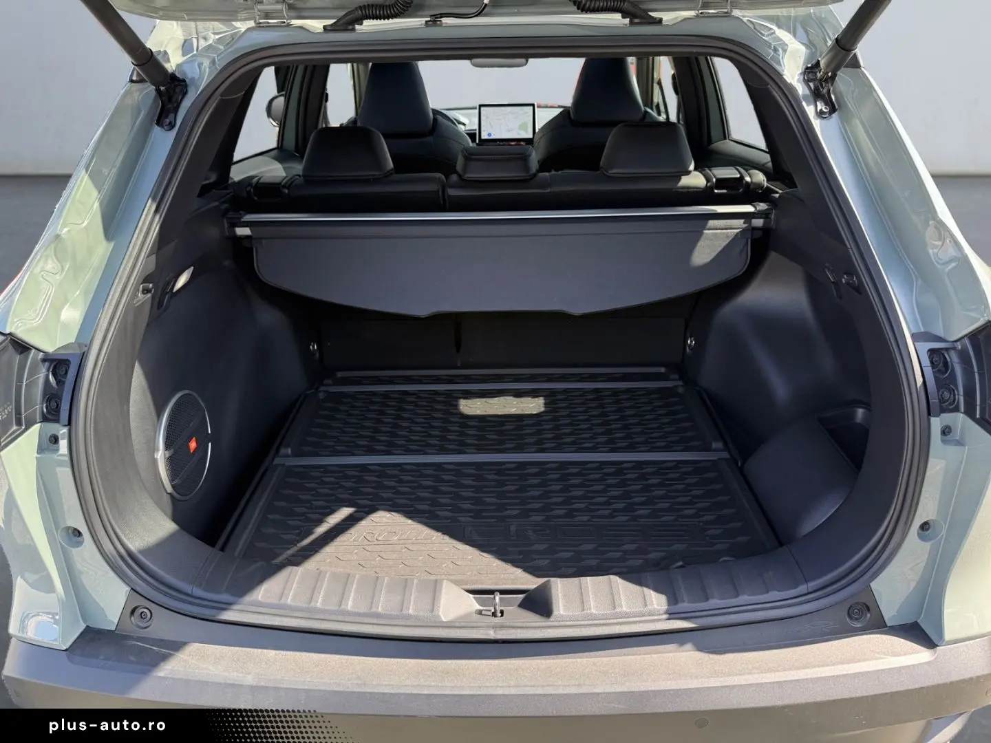 TOYOTA Corolla Cross 2.0 Hybrid AWD Lounge  Pano 360 JB