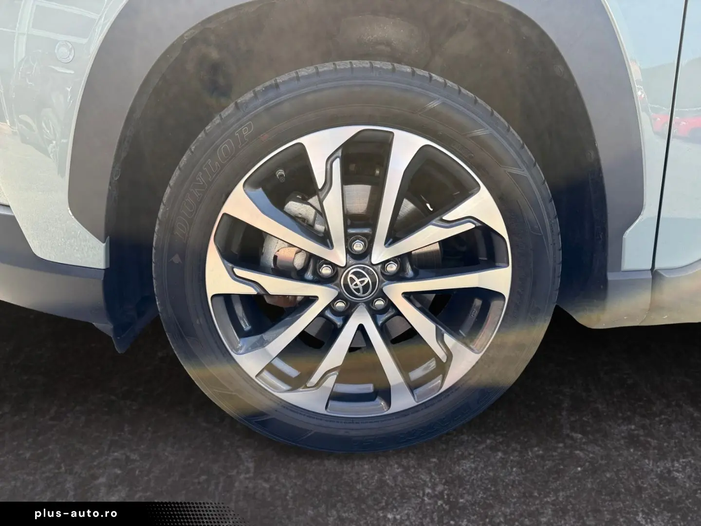 TOYOTA Corolla Cross 2.0 Hybrid AWD Lounge  Pano 360 JB