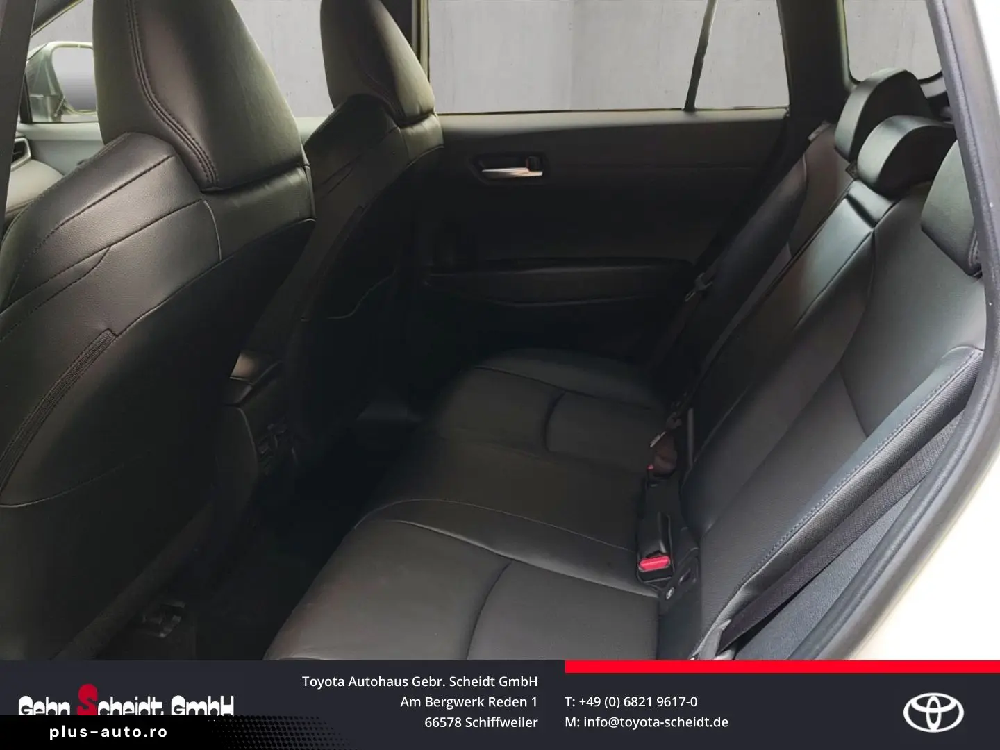 TOYOTA Corolla Cross Hybrid AWD Lounge 360 Grad Kamera