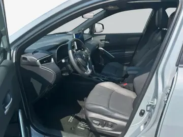TOYOTA Corolla Cross Hybrid 2.0 4x4 Panoramadach