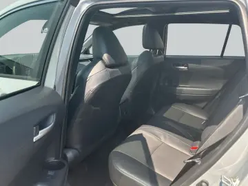 TOYOTA Corolla Cross Hybrid 2.0 4x4 Panoramadach