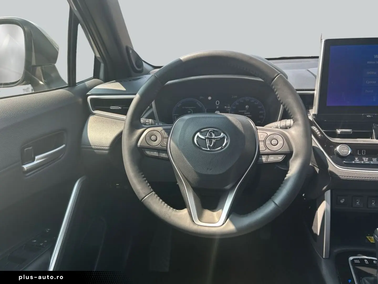 TOYOTA Corolla Cross Hybrid 2.0 4x4 Panoramadach