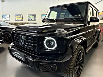 MERCEDES-BENZ G 450d AMG Schiebedach Memory Massage …