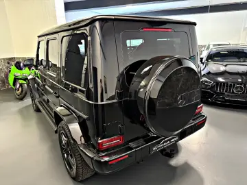 MERCEDES-BENZ G 450d AMG Schiebedach Memory Massage …