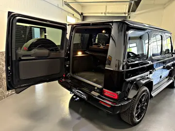 MERCEDES-BENZ G 450d AMG Schiebedach Memory Massage …
