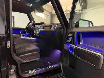 MERCEDES-BENZ G 450d AMG Schiebedach Memory Massage …