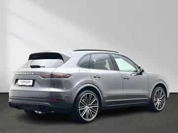 PORSCHE Cayenne Panorama LED AHK Leder Sitzhzg. Navi