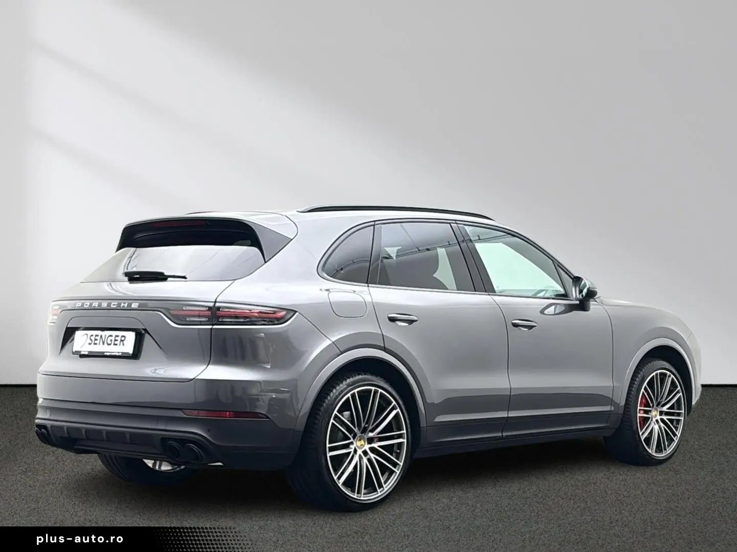PORSCHE Cayenne Panorama LED AHK Leder Sitzhzg. Navi