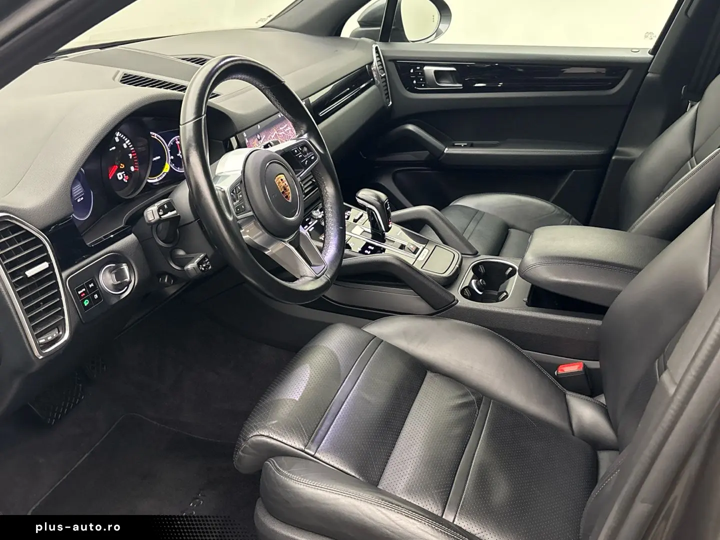 PORSCHE Cayenne Panorama LED AHK Leder Sitzhzg. Navi