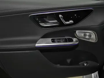 Mercedes-Benz GLC 300 d 4M AMG MBUX DIG