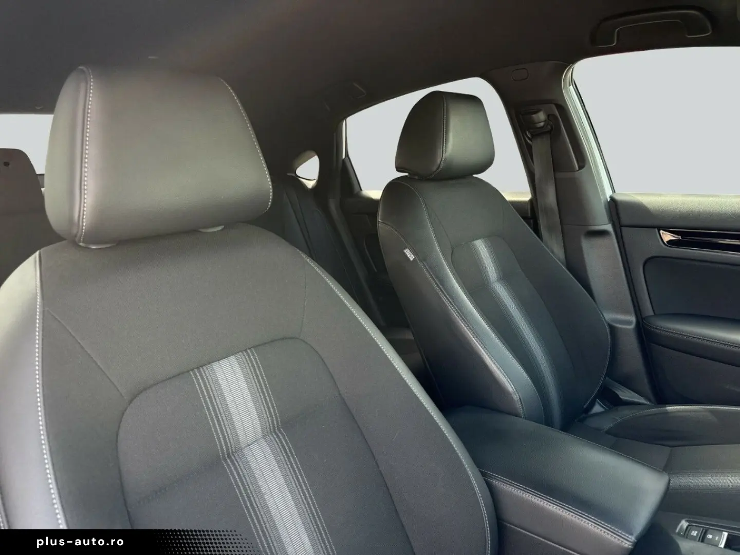 HONDA Civic e HEV Sport