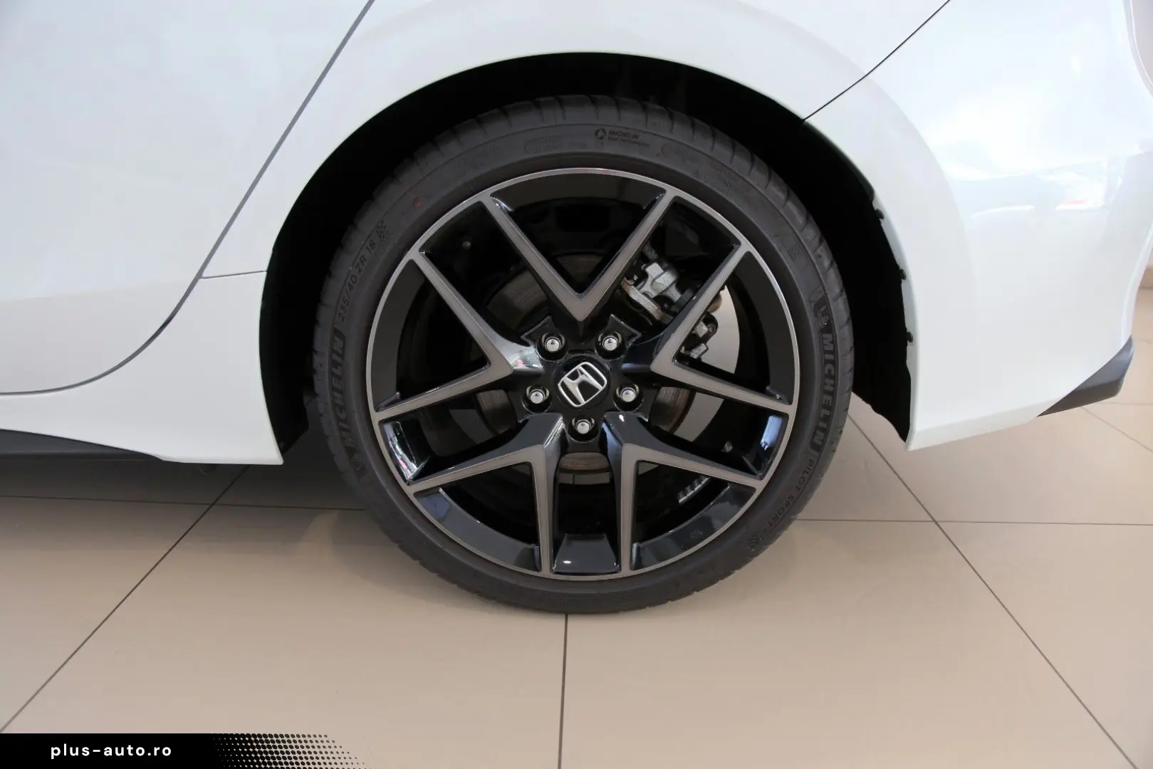 HONDA Civic Lim. 5-trg. e HEV Advance AZV Pano Bose
