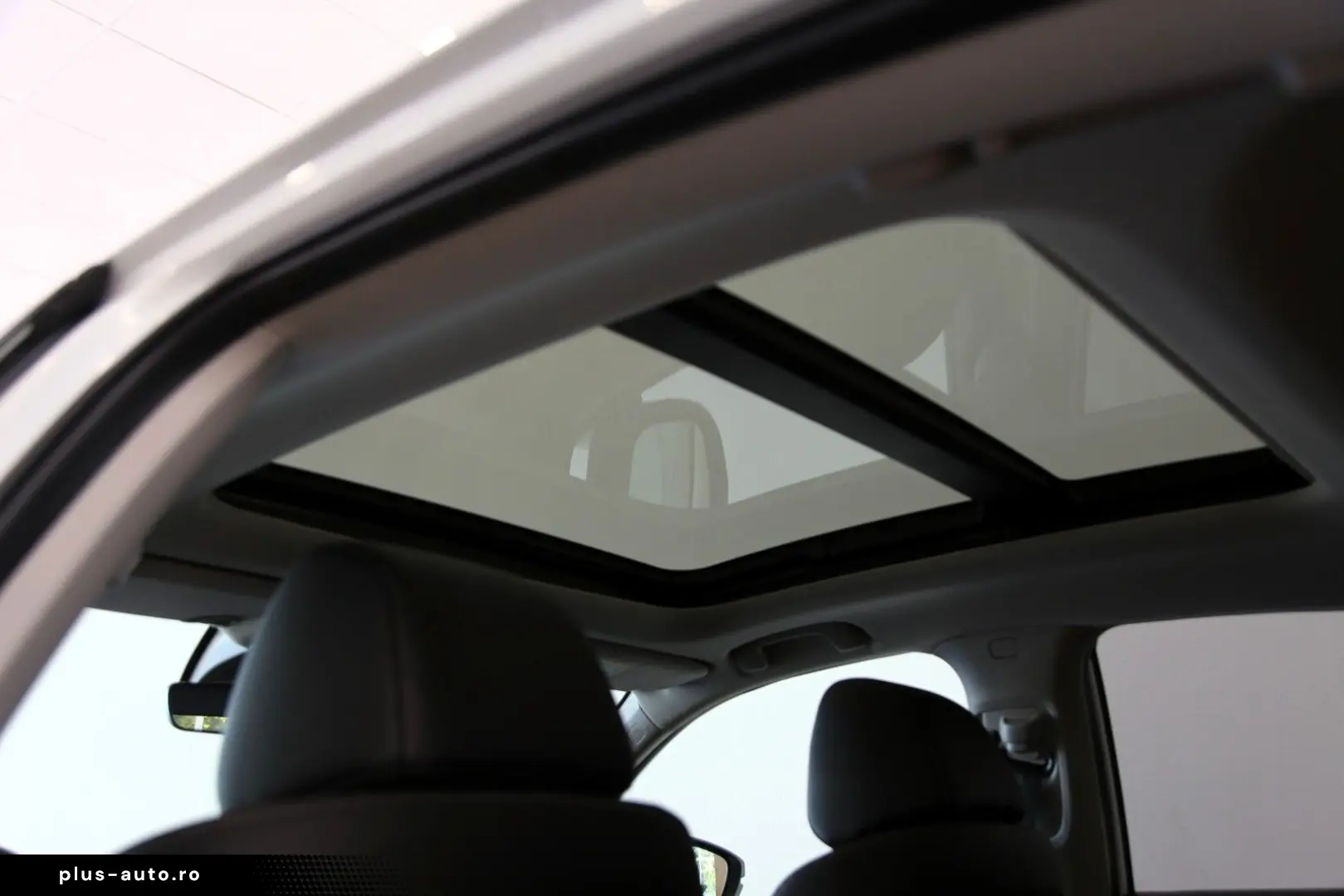 HONDA Civic Lim. 5-trg. e HEV Advance AZV Pano Bose