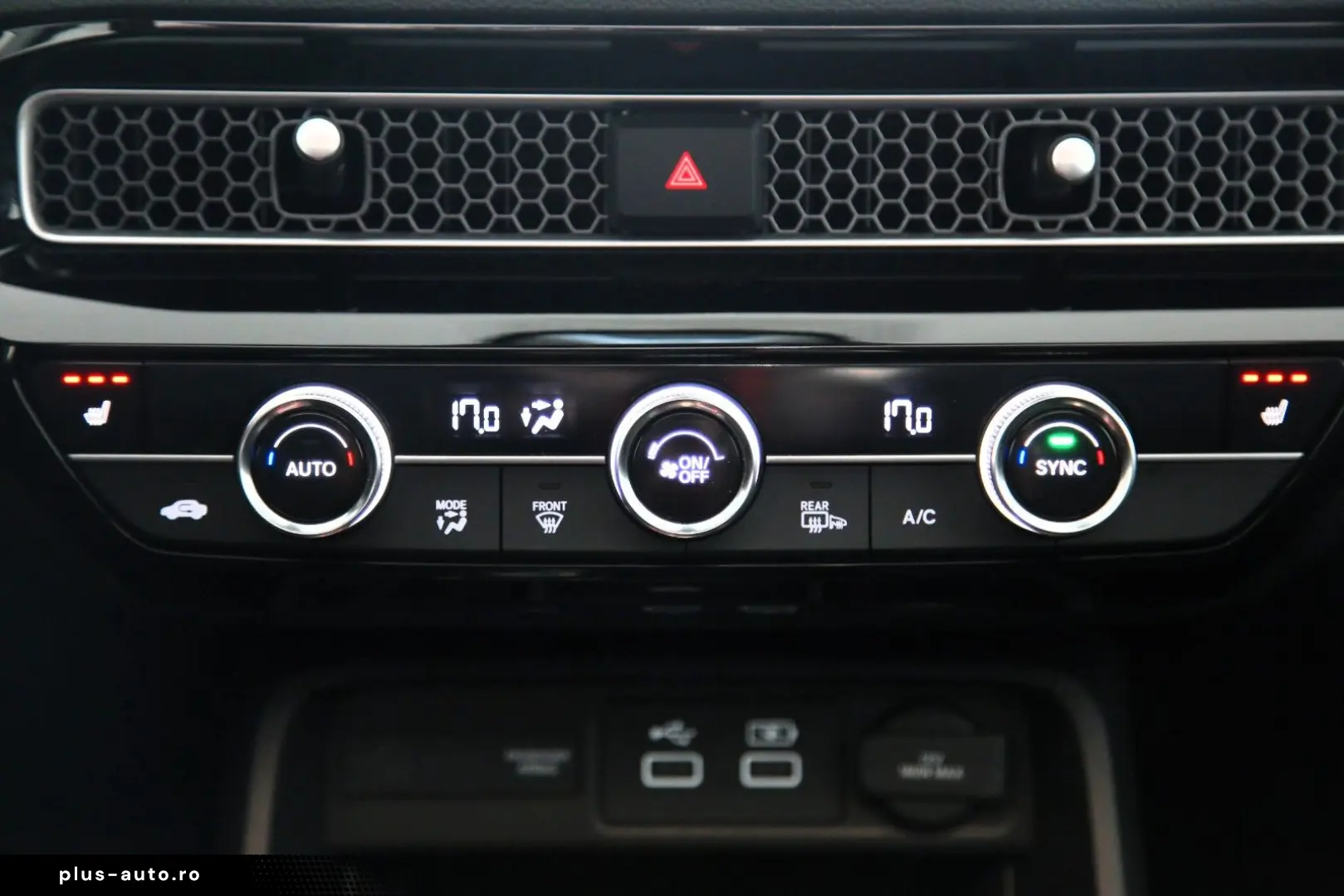 HONDA Civic Lim. 5-trg. e HEV Advance AZV Pano Bose