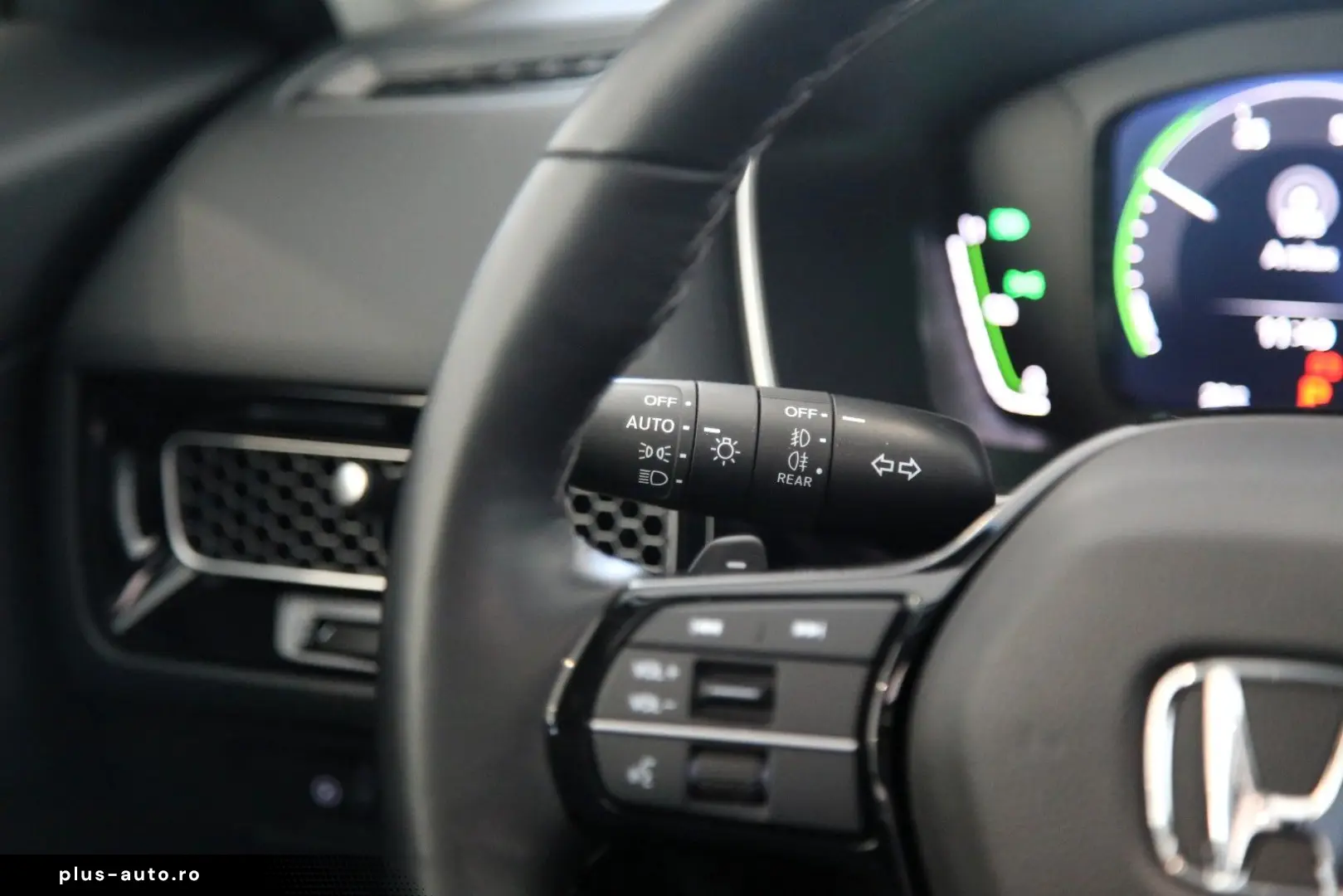 HONDA Civic Lim. 5-trg. e HEV Advance AZV Pano Bose