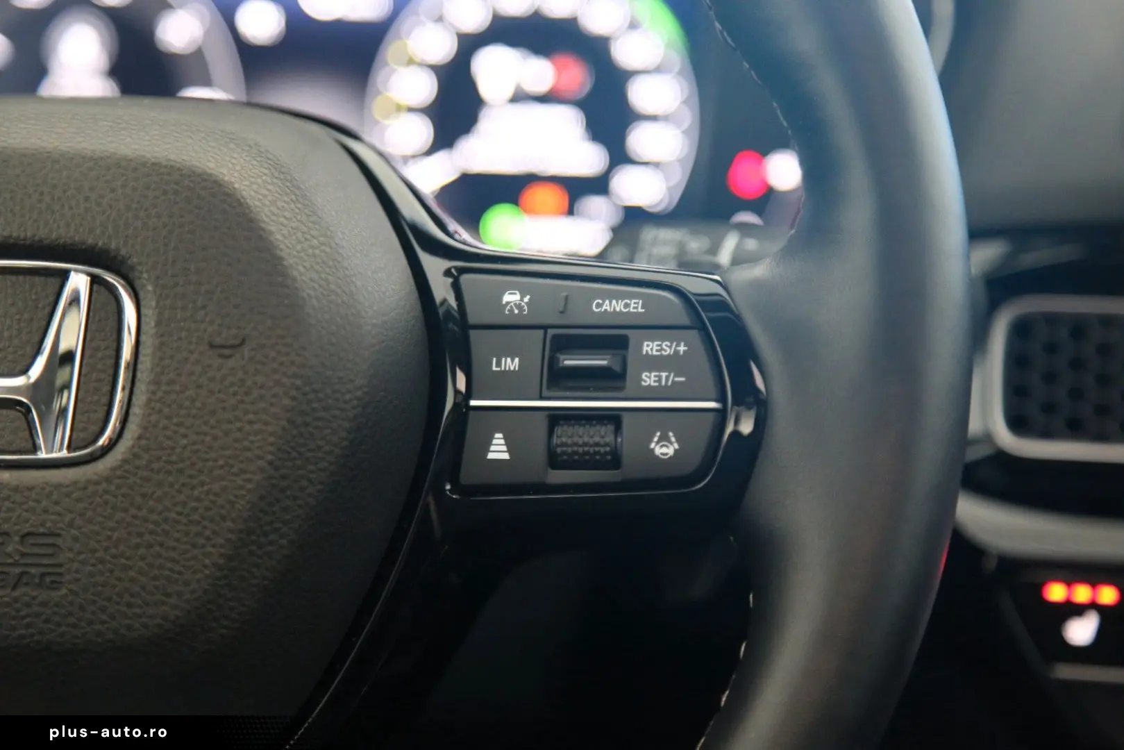 HONDA Civic Lim. 5-trg. e HEV Advance AZV Pano Bose