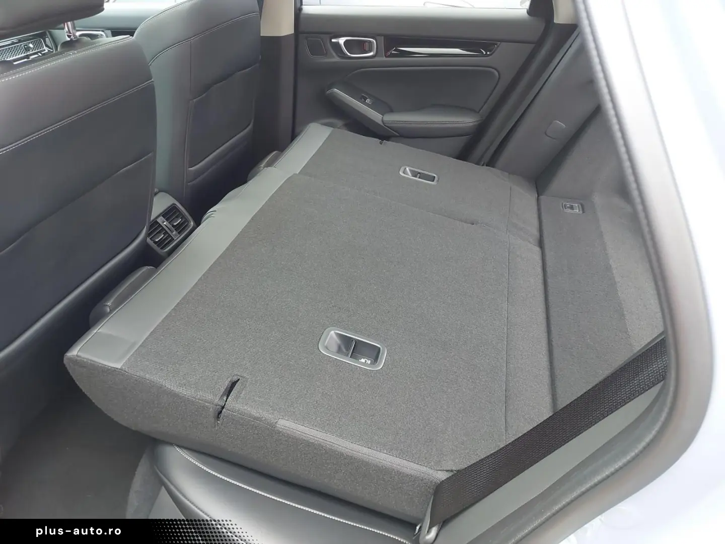 HONDA Civic 2.0 e HEV Advance BOSE LED LEDER