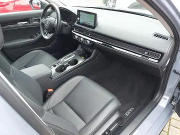 HONDA Civic 2.0 e HEV Advance BOSE LED LEDER