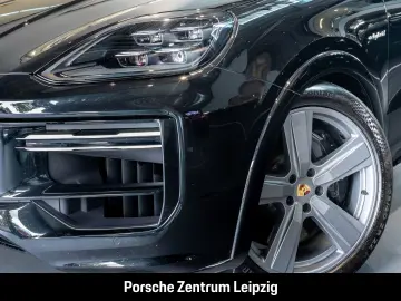 PORSCHE Cayenne Turbo E-Hybrid