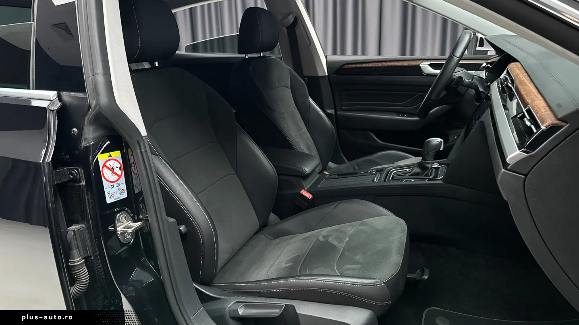 Volkswagen Arteon 2.0 TDI 200CP ELEGANCE