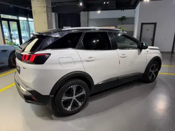 Peugeot 3008 BlueHDi 180 Stop & Start EAT8 GT