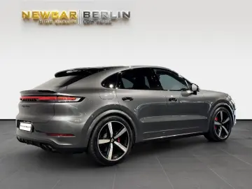 PORSCHE Cayenne Coupe Turbo E-Hybrid