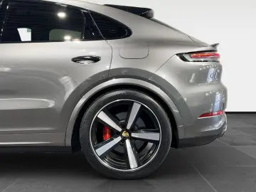 PORSCHE Cayenne Coupe Turbo E-Hybrid