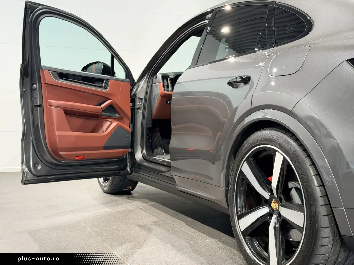 PORSCHE Cayenne Coupe Turbo E-Hybrid