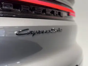 PORSCHE Cayenne Coupe Turbo E-Hybrid