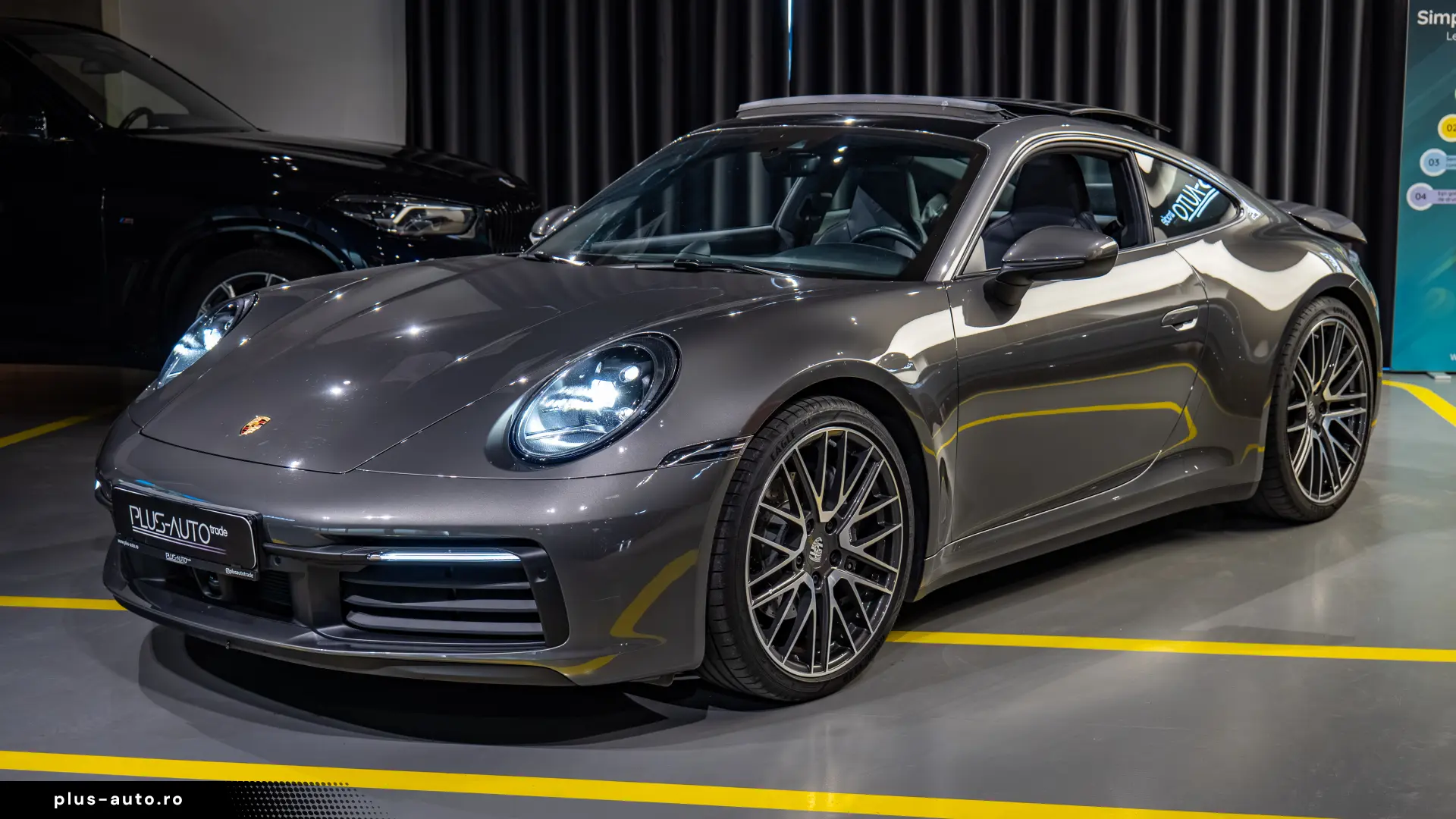 Porsche 911 Carrera 4