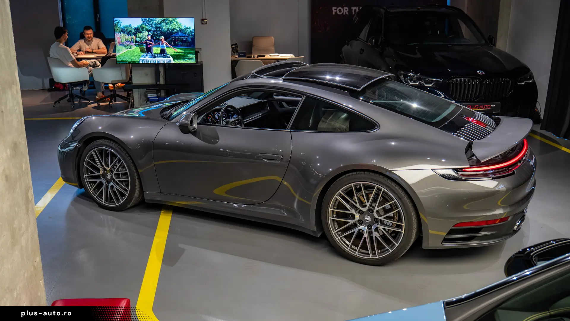 Porsche 911 Carrera 4